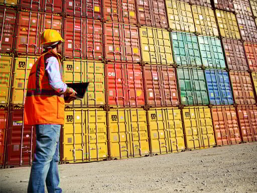 amazon-fulfillment-customs